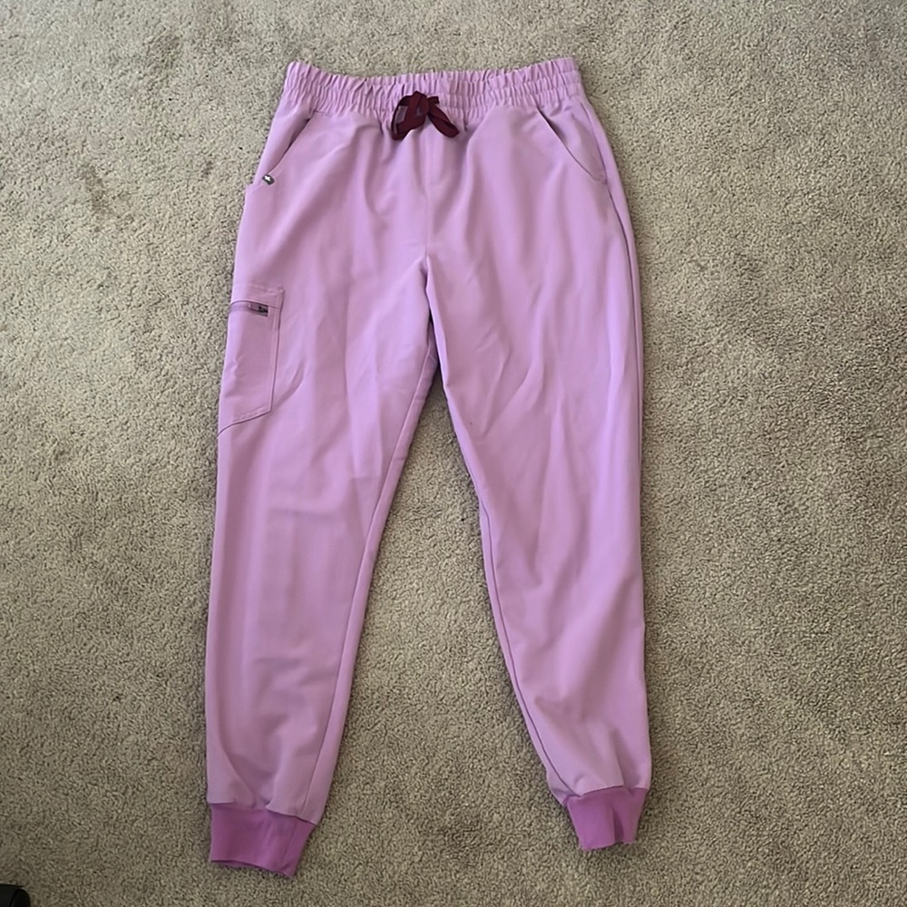 Figs Zamora high waisted lilac dawn scrub pants